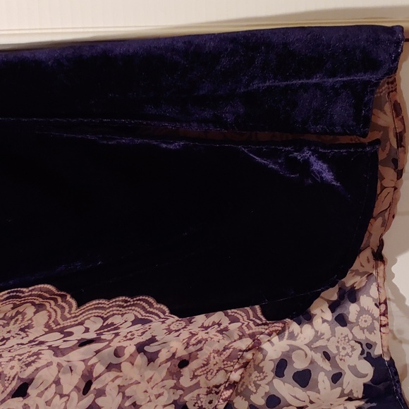 Ladies one size Velvety Blue/Beige Kimono - Picture 7 of 8